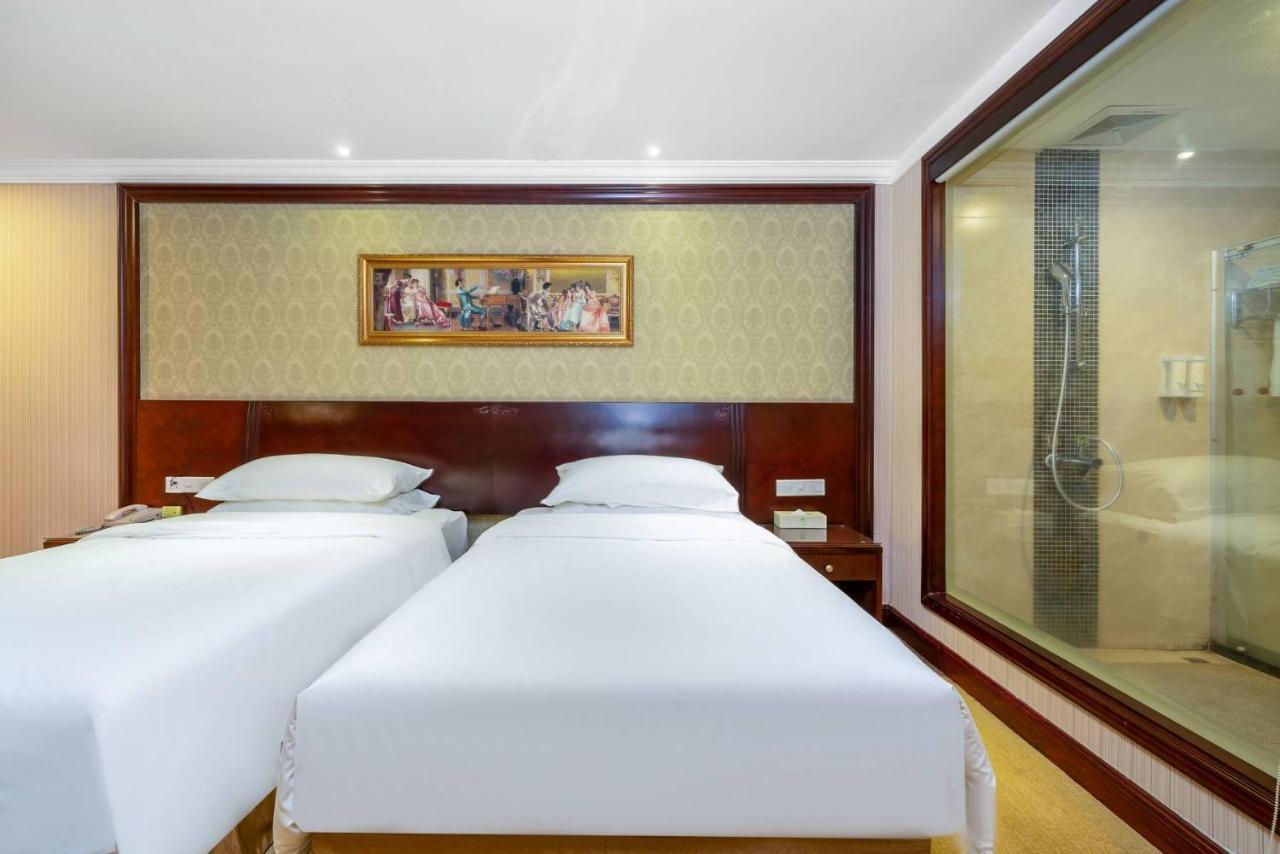 Vienna Hotel Dongguan Houjie Exhibition Center Luaran gambar