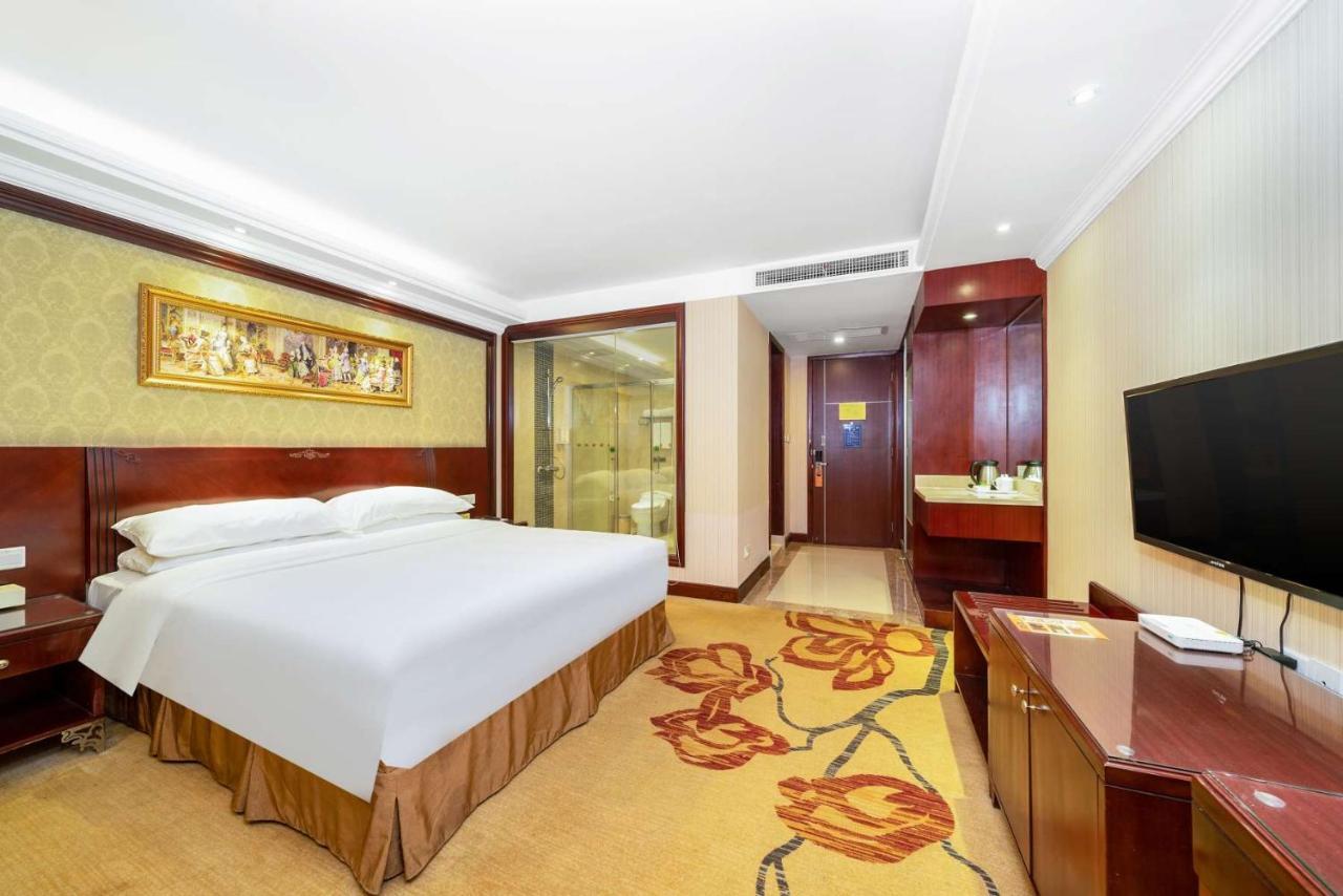 Vienna Hotel Dongguan Houjie Exhibition Center Luaran gambar