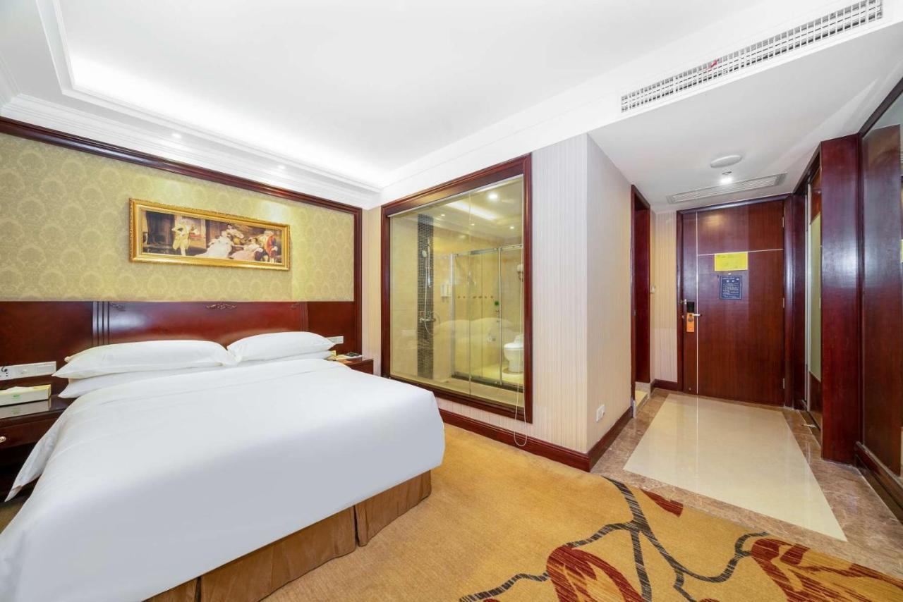 Vienna Hotel Dongguan Houjie Exhibition Center Luaran gambar